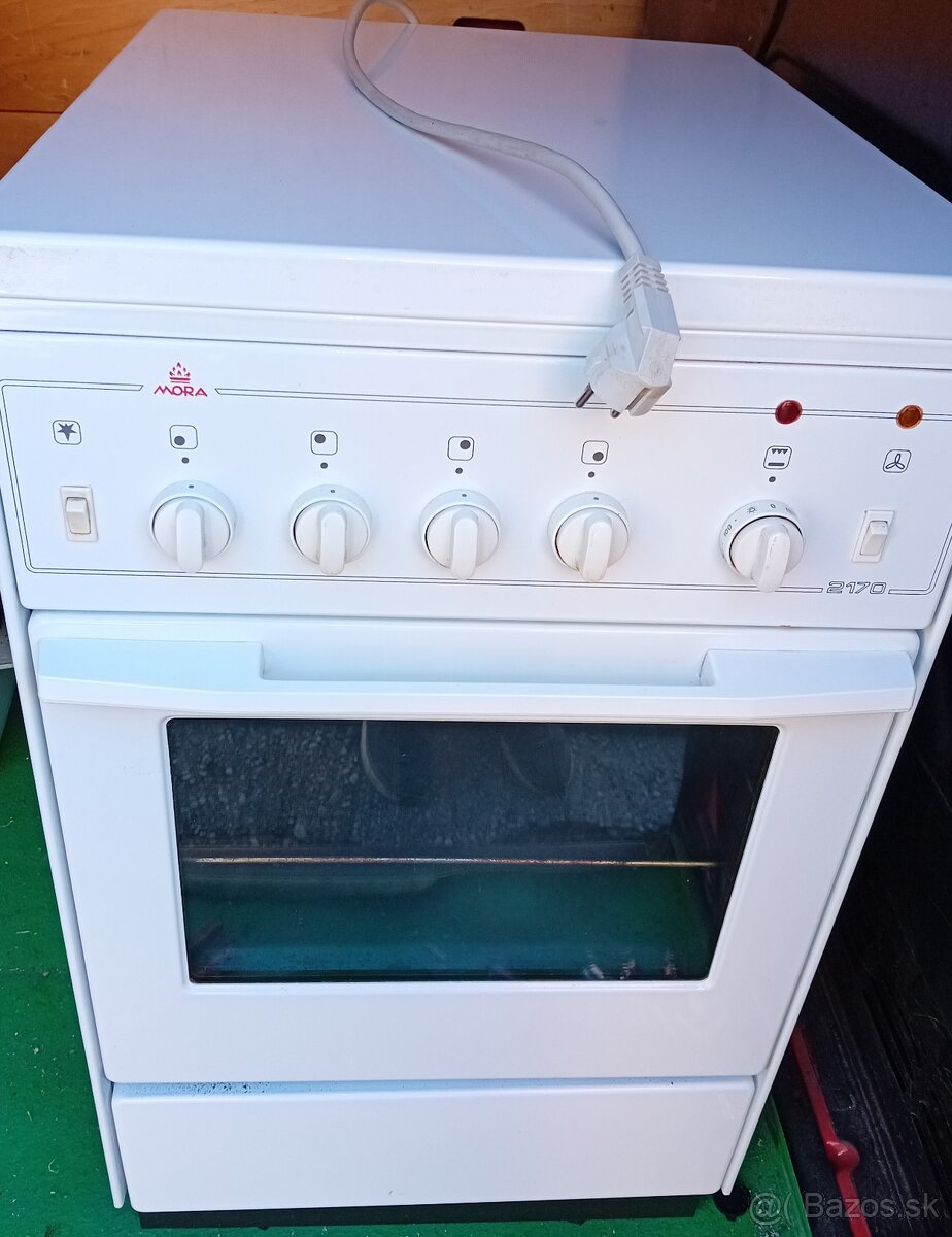 Kombinovany sporak Mora