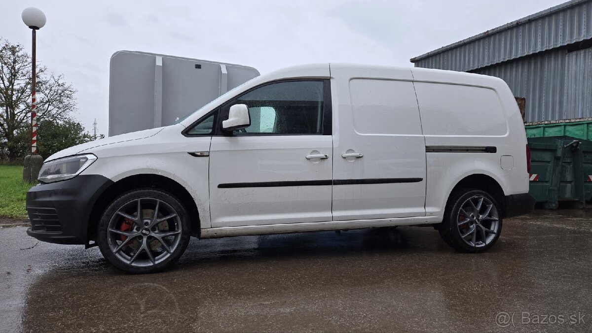 VW Caddy maxi 2.0tdi 110KW