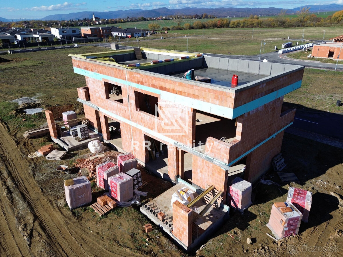 UVÁDZACIA CENA Novostavba Dvojdom - VÝCHODNÉ MOKRANCE