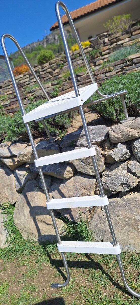 Bazénové nerezové schodíky Galaxy 1,23 m