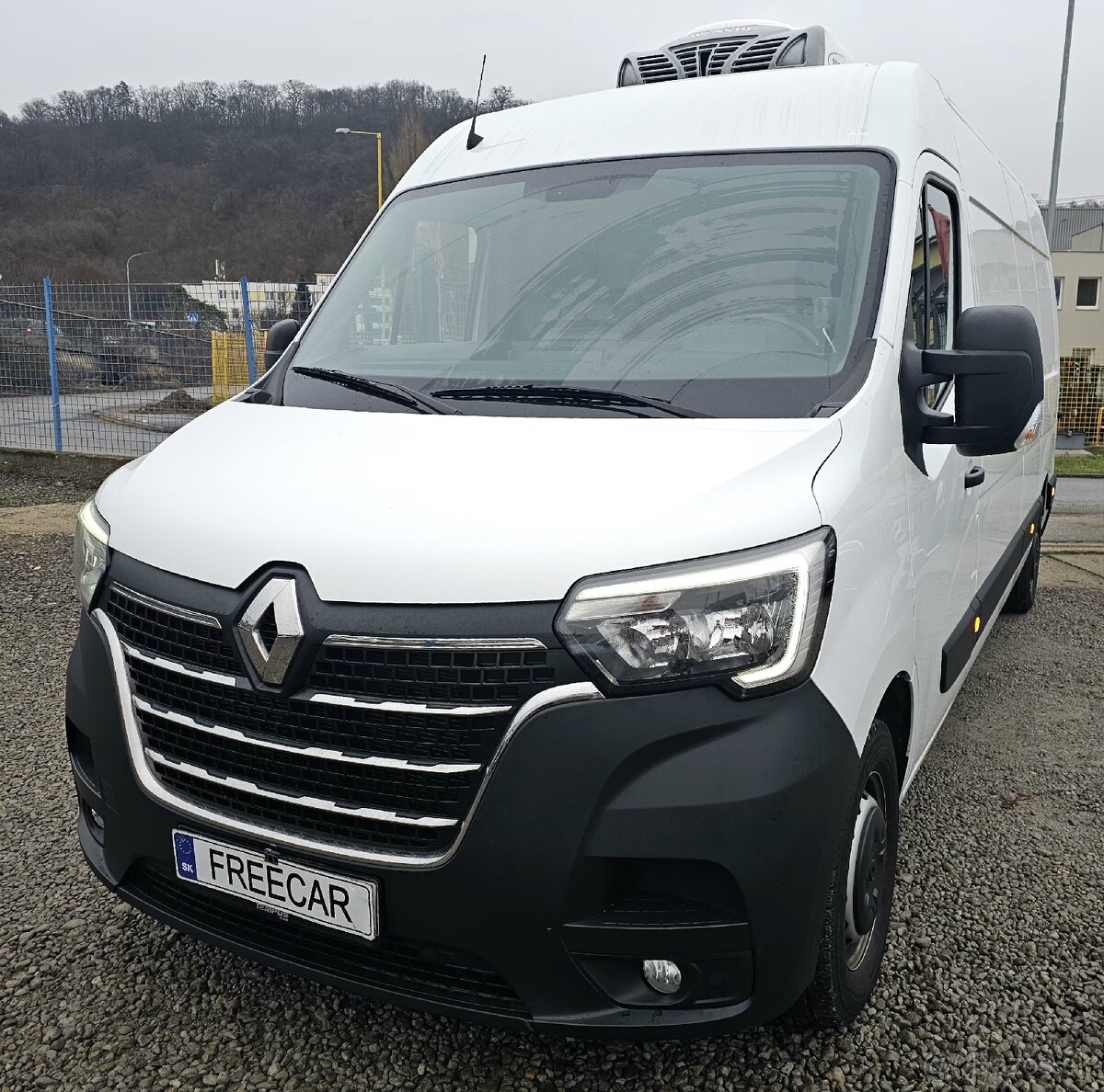 Renault Master 2.3 Dci Chladiarenské vozidlo Rezervované