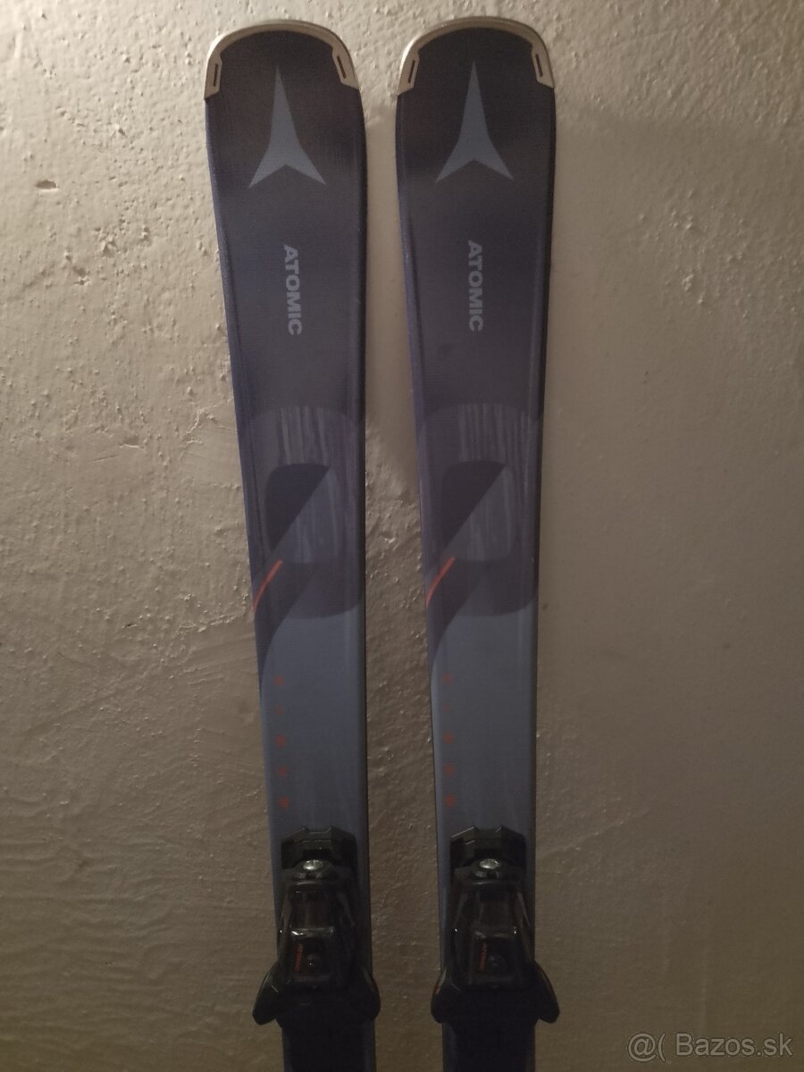 140 cm zanovne lyze ATOMIC CLOUD Q8