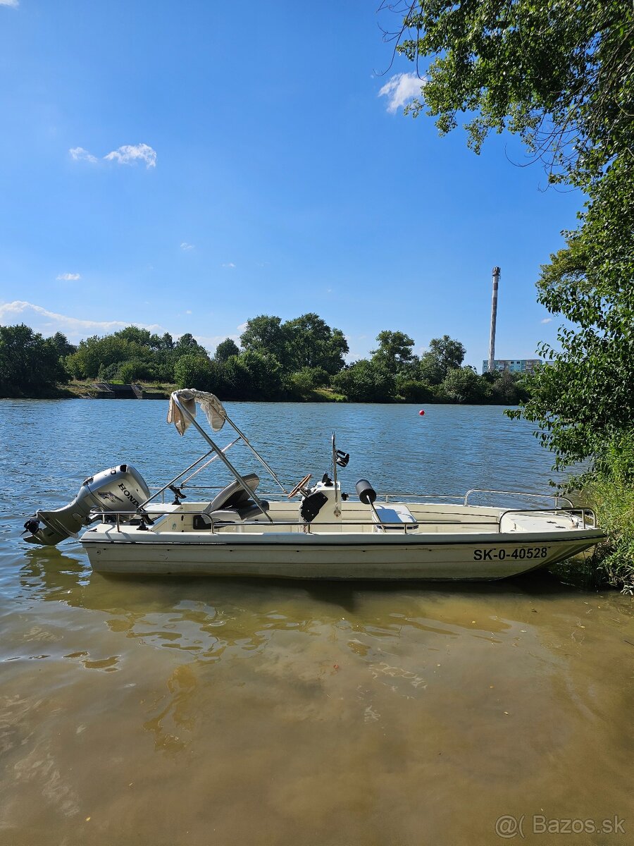 Motorovy cln NKN 283, 5,05m s 50hp motorom Honda