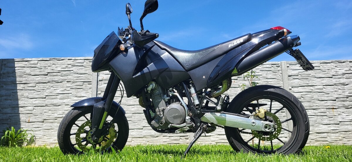 KTM Duke2