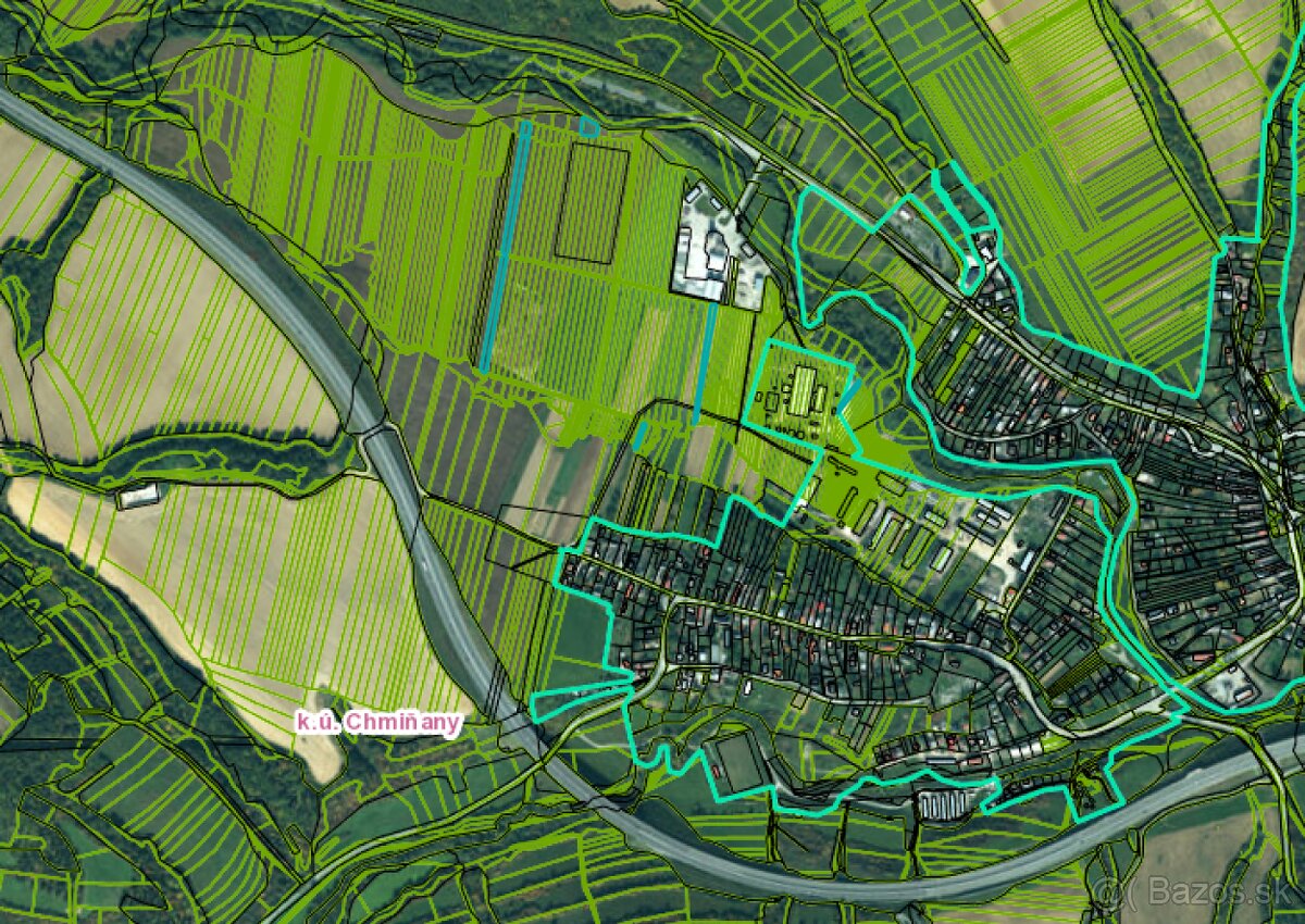 Predám 8222 m² m² ornej pôdy v obci Chmiňany