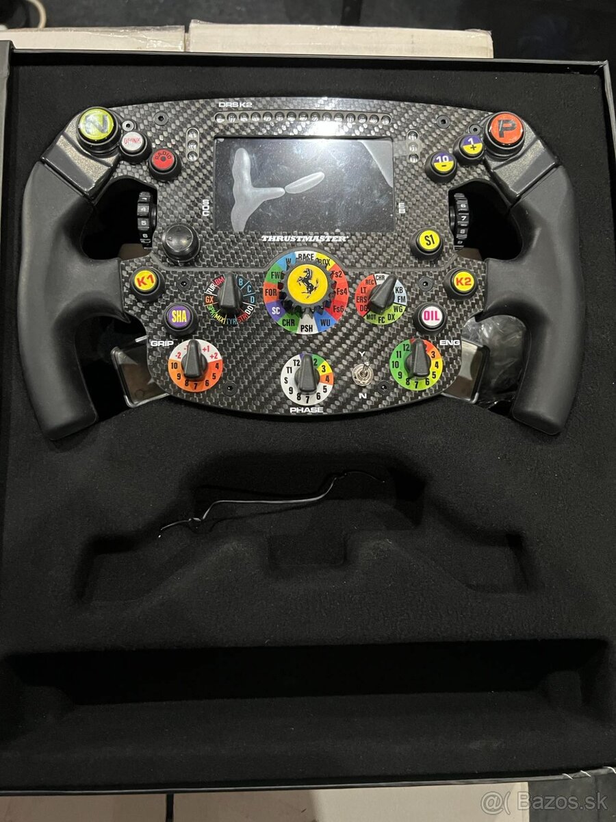 Volant Scuderia Ferrari SF1000 set