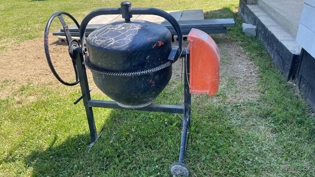 Predám miešačku - nefunkčná - problém s elektrikou