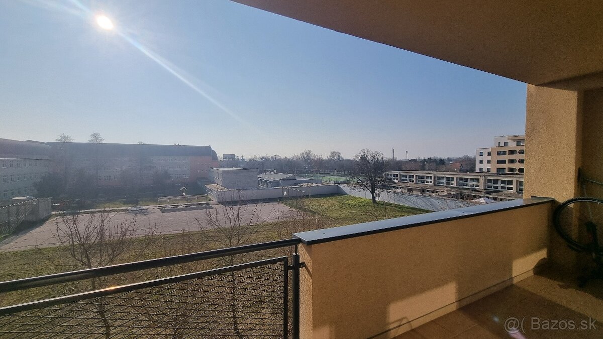 90 m² je pre vás veľa? Tak ani neotvárajte tento inzerát