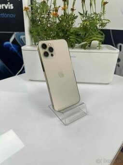 iPhone 12 Pro Zlatý