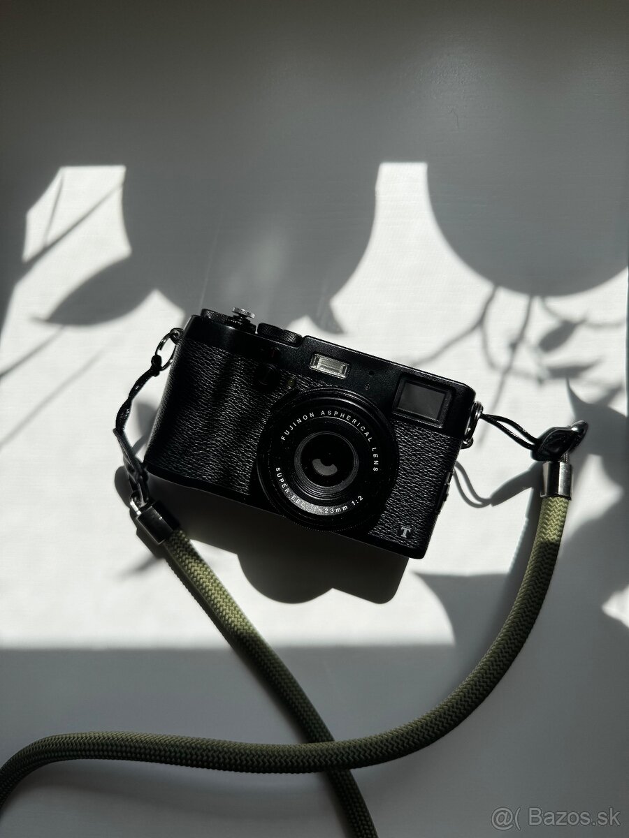 Fujifilm X100t čierny