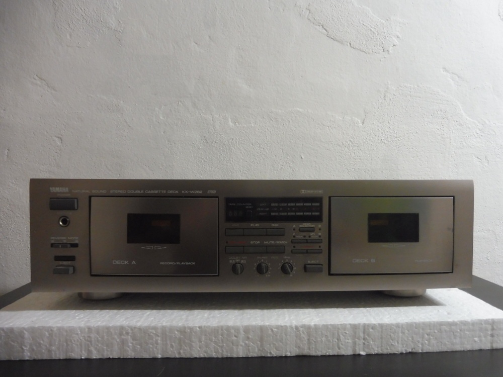 Yamaha KX-W262 / Double Cassette Deck