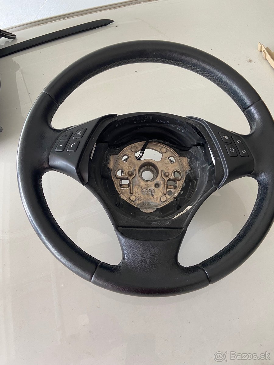 multifunkčný volant BMW E90,E91