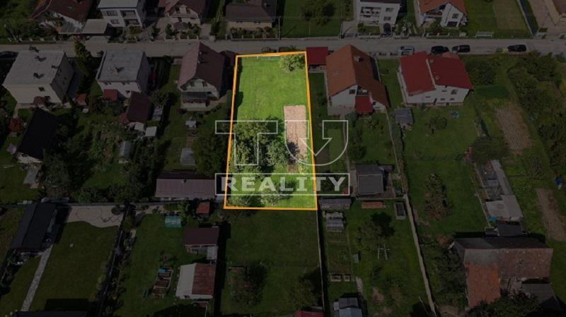 REZERVOVANÉ Na predaj krásny stavebný pozemok v obci...