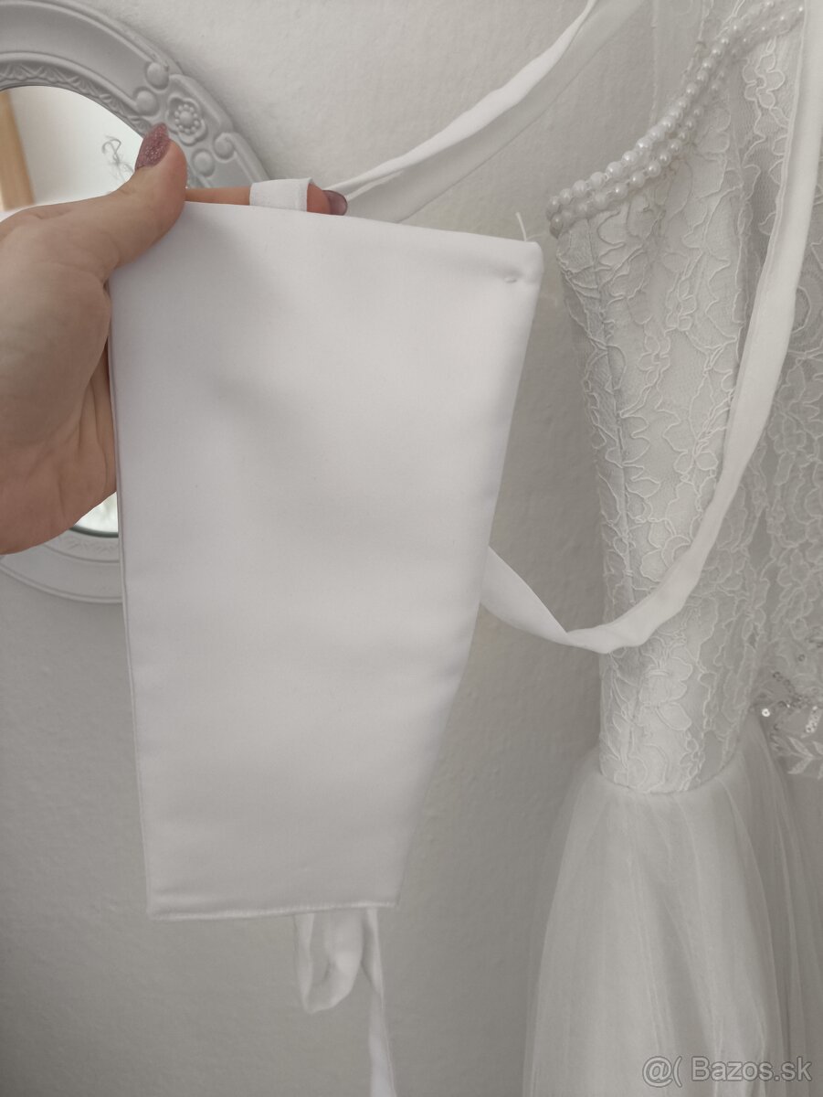 Svadobné šaty