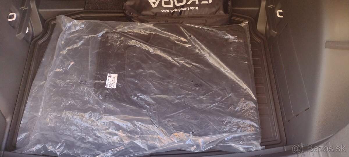 NOVÉ original koberce Škoda Fabia