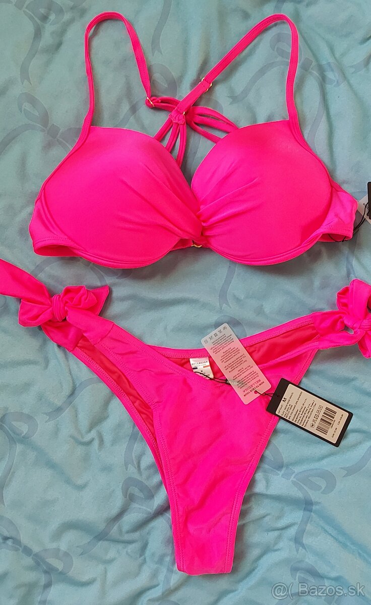 Ružové bikiny