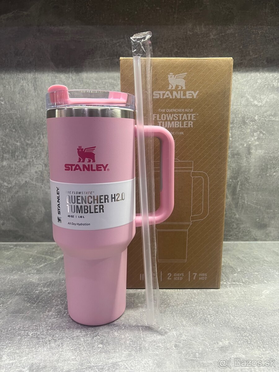 Stanley Cup ružový