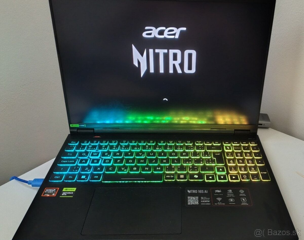 Acer Nitro 16S AI RTX 5070 TI 12GB