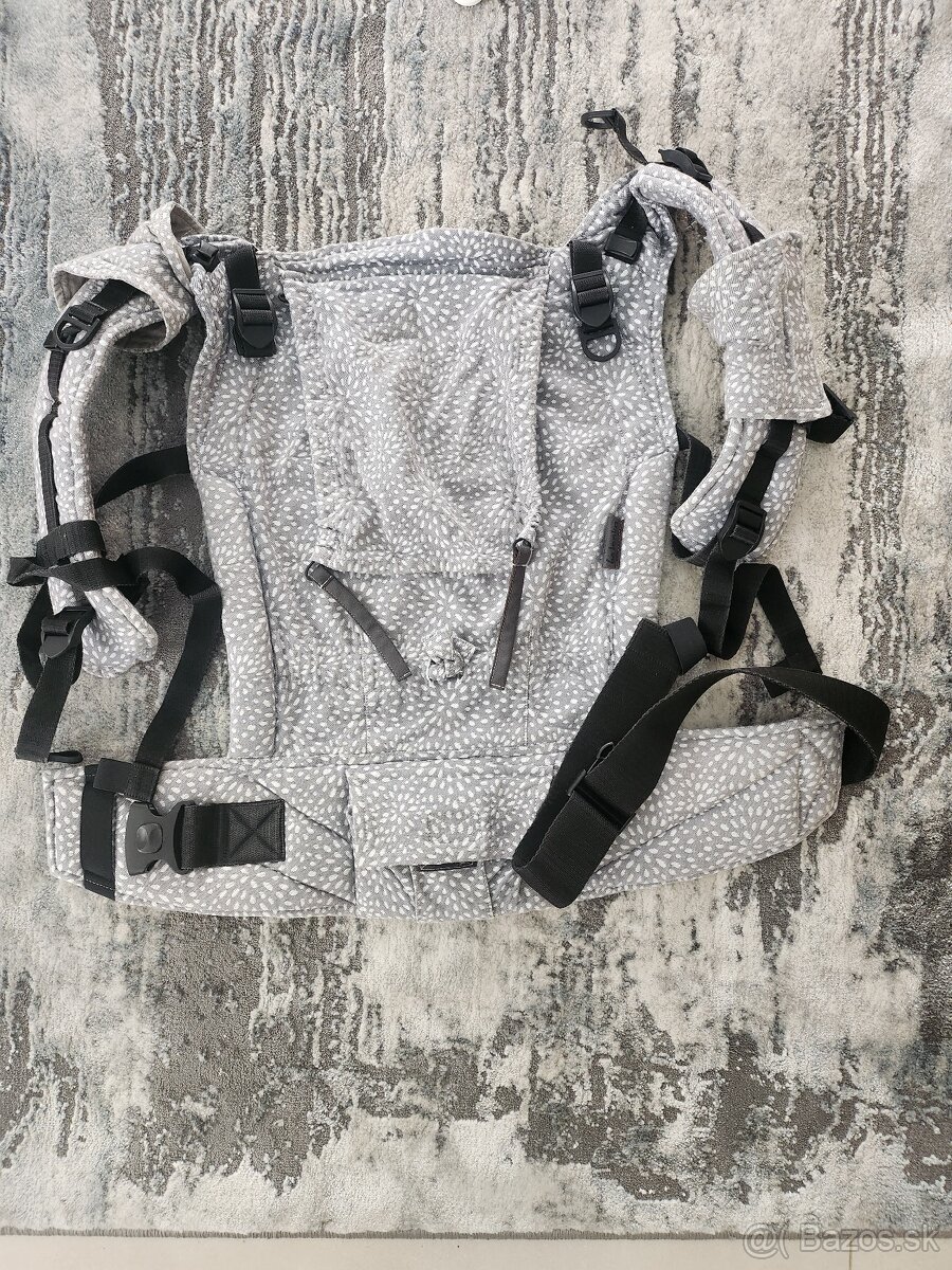 Sivý vzorovaný detský nosič 4ever Neo Bloom Grey beLenka