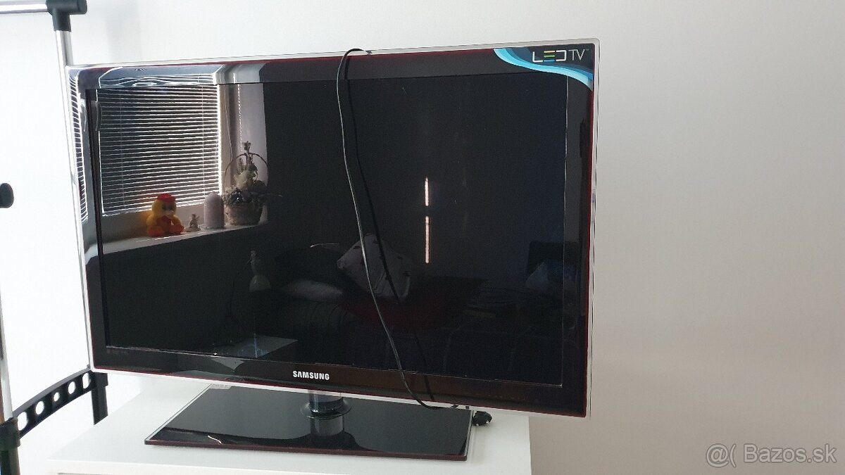 Samsung LED TV UE37C5000QW – 37”