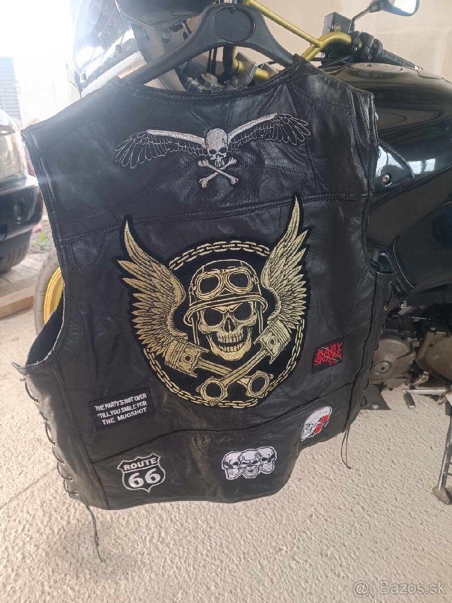 Vesta na motorku 3xxl