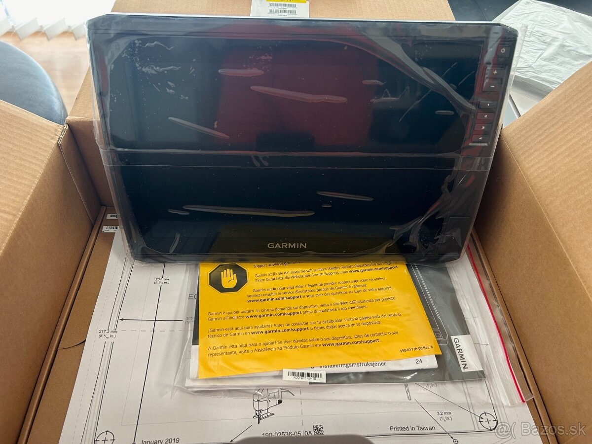 Garmin Echomap Ultra 122SV + Liveescope LVS 34
