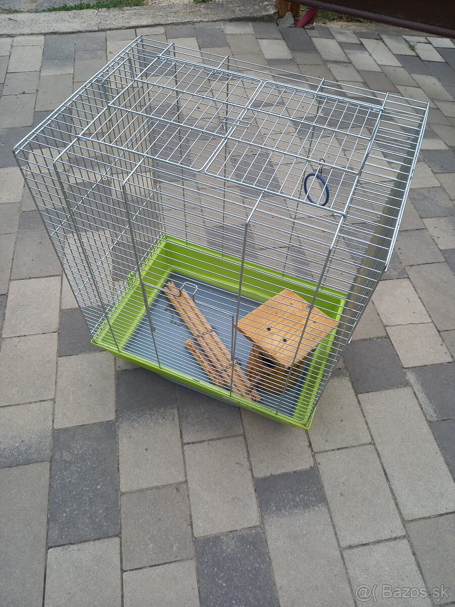Klietka pre vtáky a papagáje