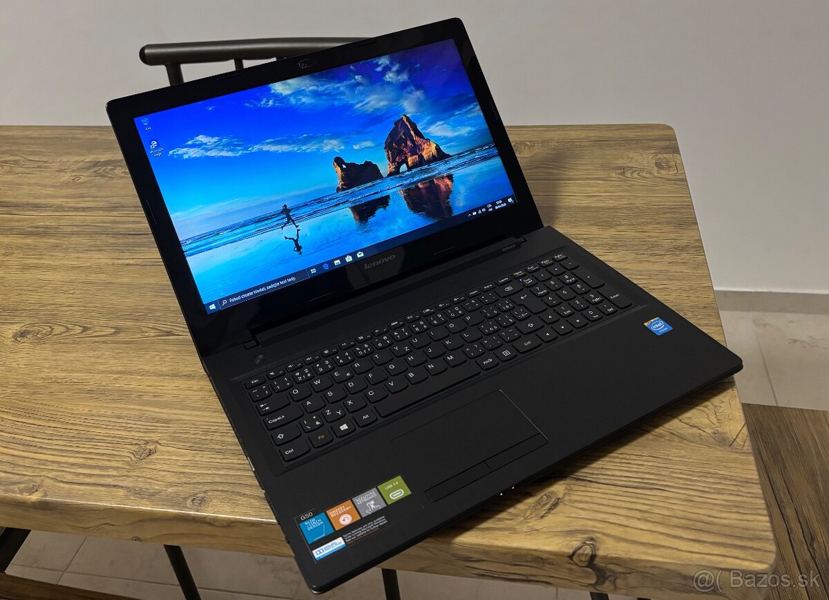 Lenovo/Notebook/4GB RAM/500GB SSHD/Intel HD grafika 2GB