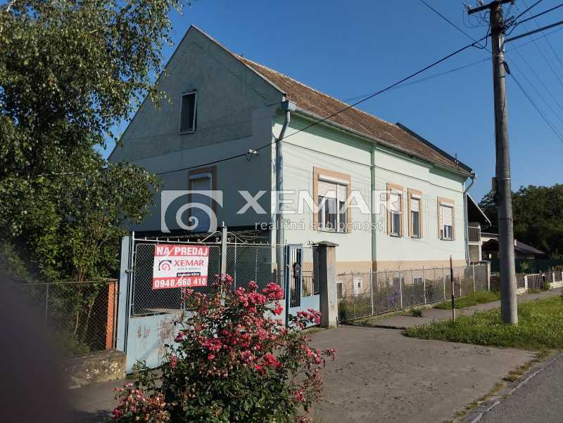 Rodinný dom v Rovňanoch