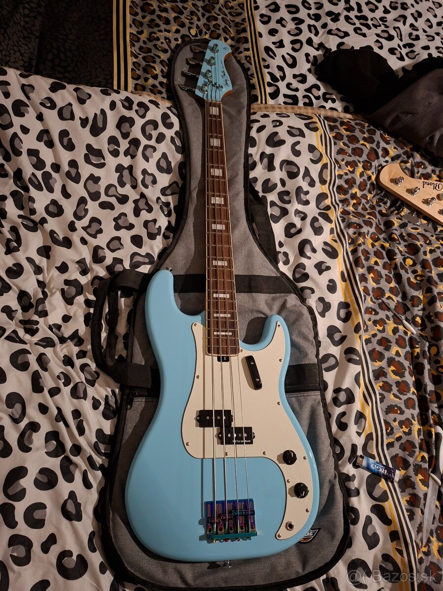 Harley Benton MV-4P Daphne Blue