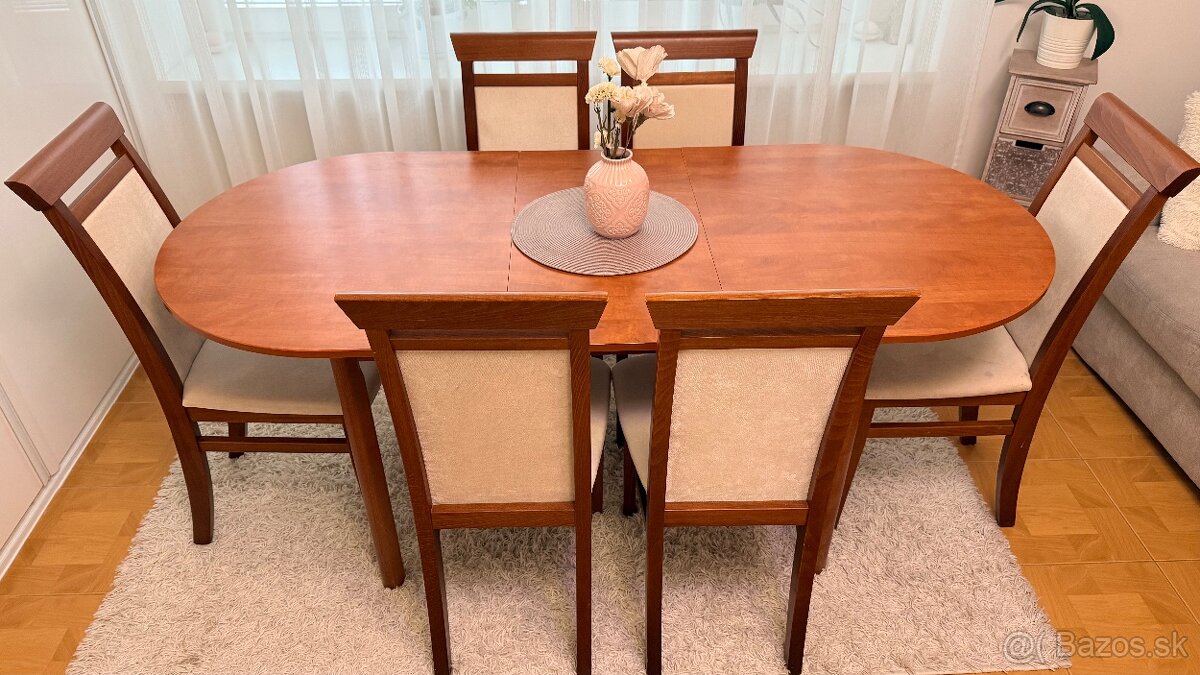 Jedálenský set