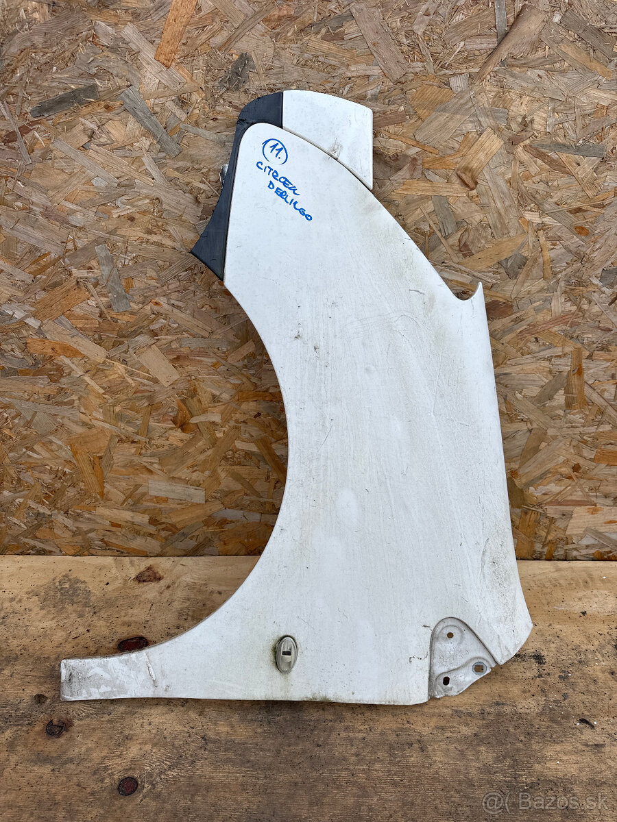 PRODÁM LEVÝ BLATNIK CITROEN BERLINGO