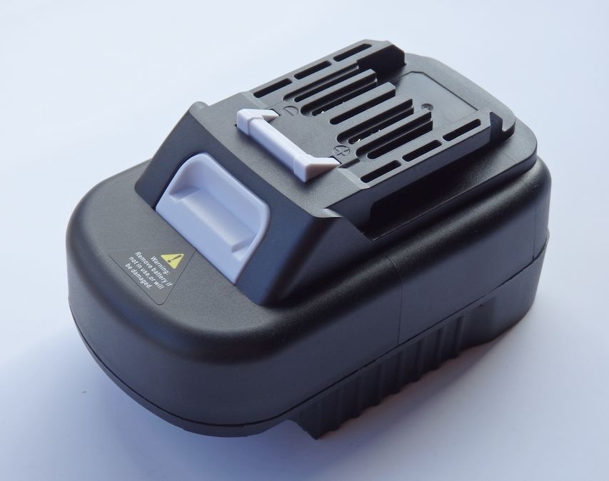 Adaptér MAKITA 18V / MAKITA 12V max