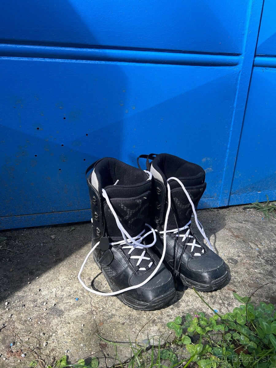 Snowboardové topánky