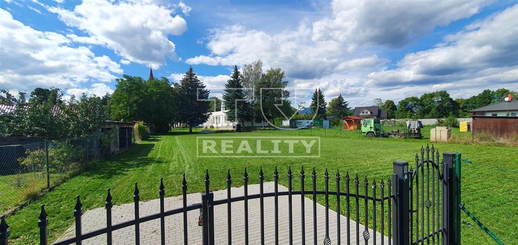 ----REZERVOVANÉ---- Na predaj stavebný pozemok 546m2...