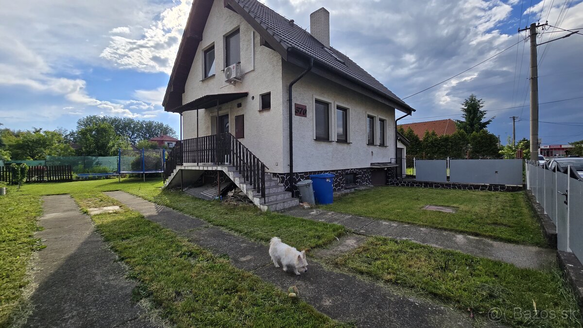 Predaj priestranného rodinného domu vo Vozokanoch pri Galant