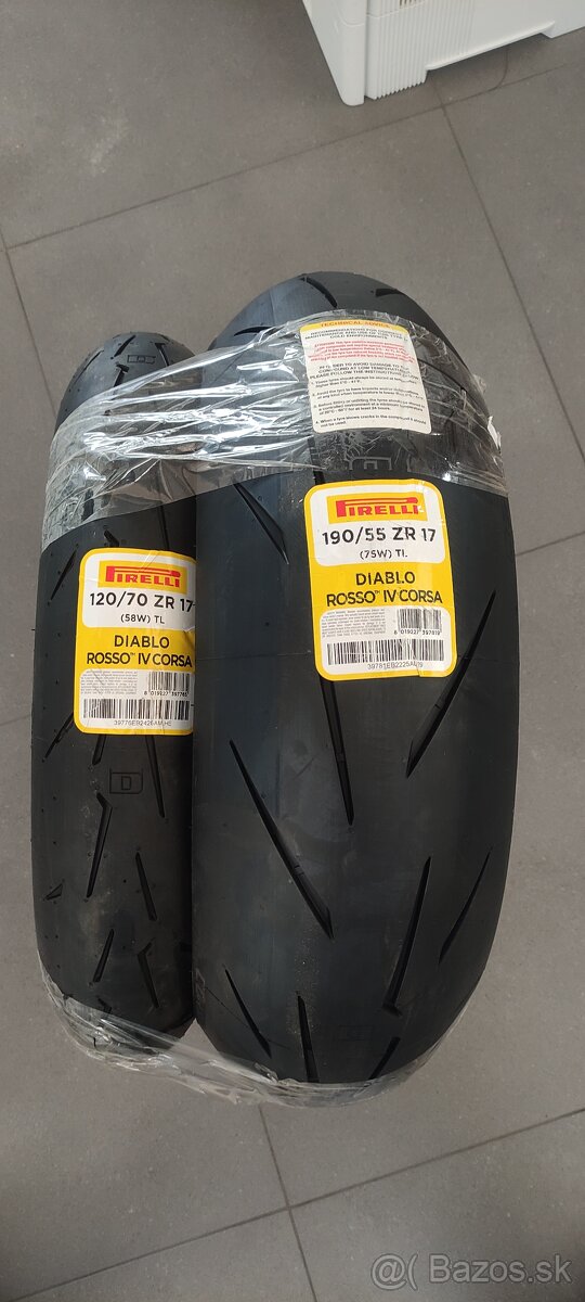 Pirelli Diablo Rosso 4 Corsa
