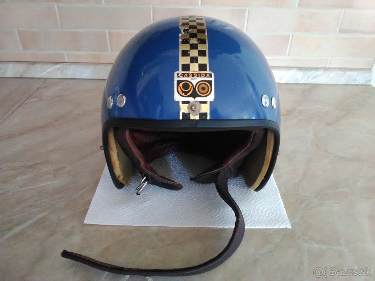 Stará detská moto prilba CASSIDA sport