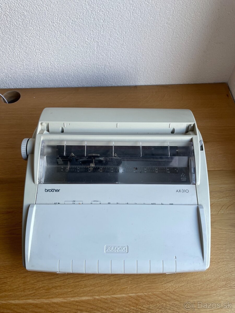 Elektrický písací stroj - brother model AX-310h