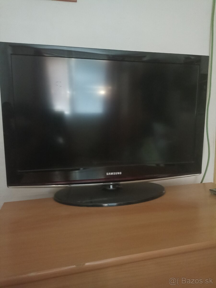 Predám televízor samsung