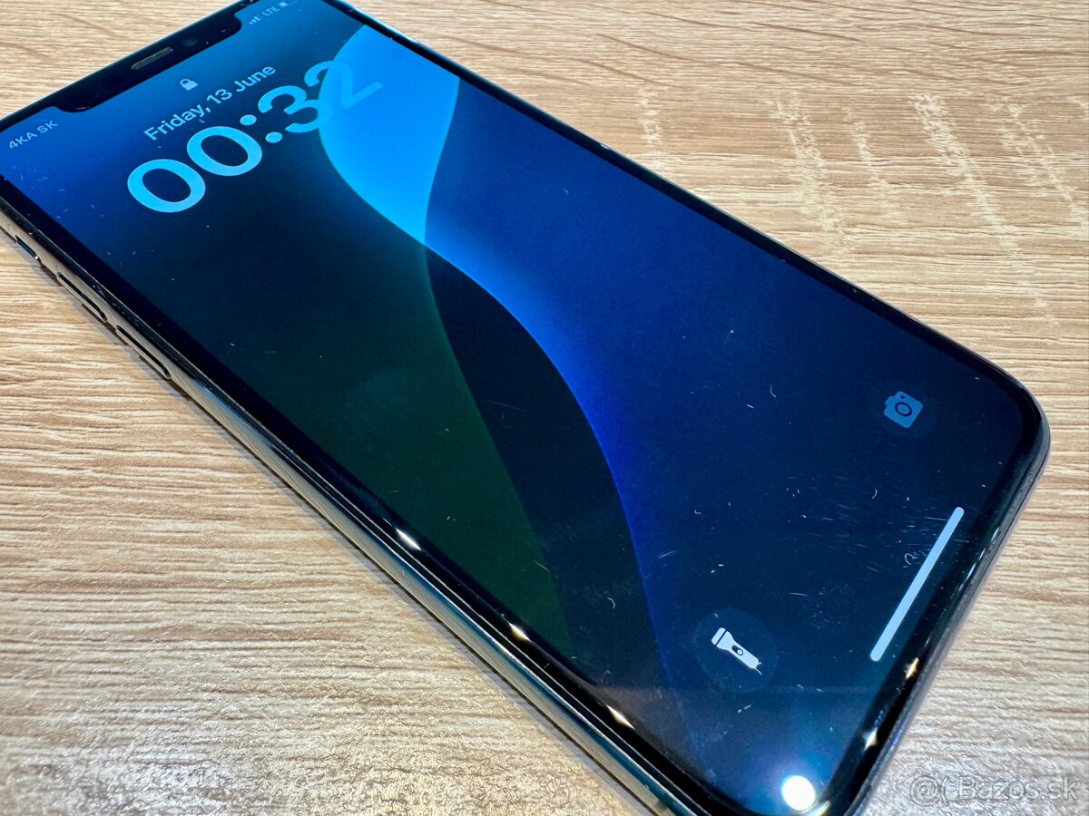 iphone 11pro 256 100% stav
