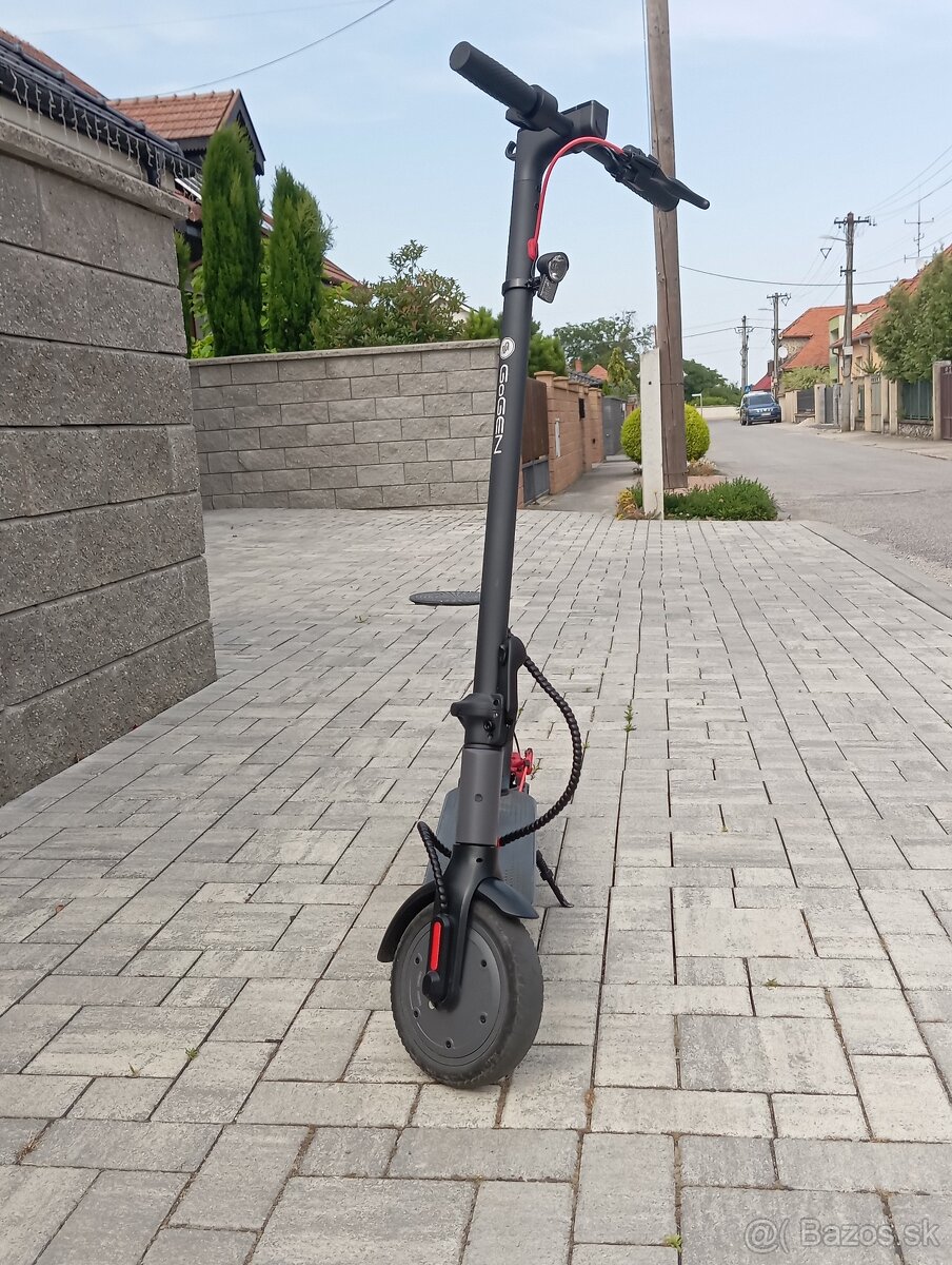 Elektrická kolobežka GoGen Voyager 350w neo