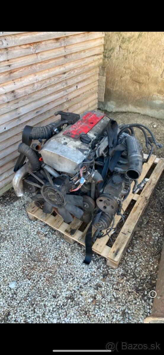 Motor Mercedes M111 s M5 prevodovkou
