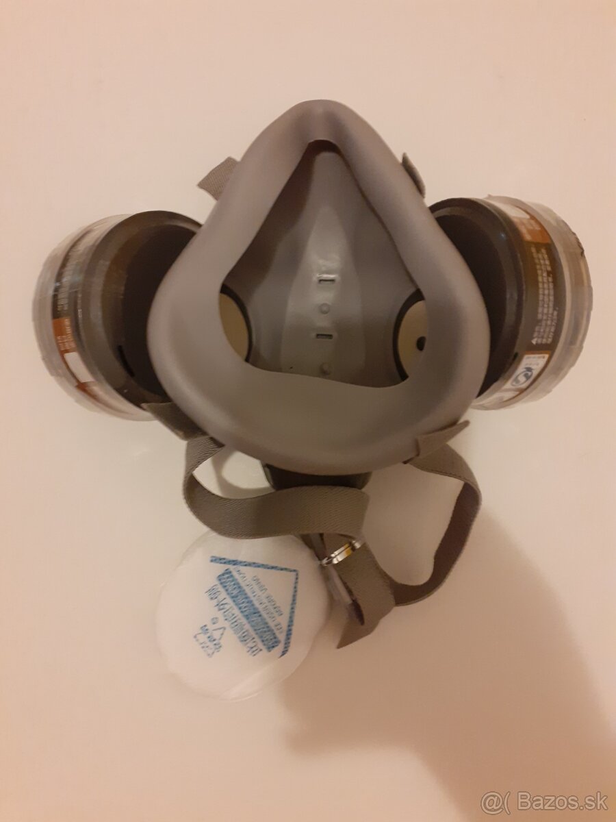 Predám novú nepoužívanú polomasku plus filtre