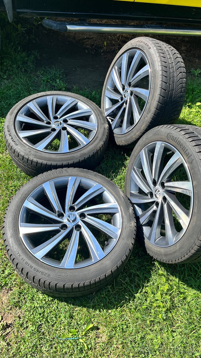 Zimná sada 5x112 r18 skoda
