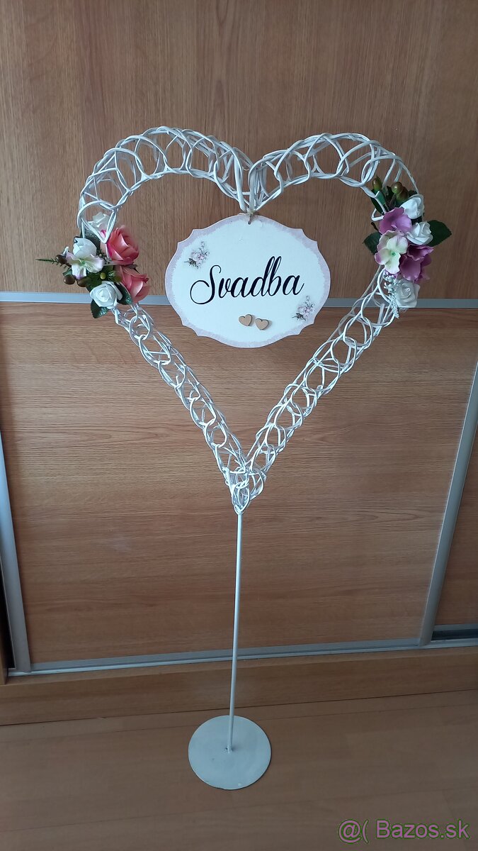 Svadobná výzdoba.
