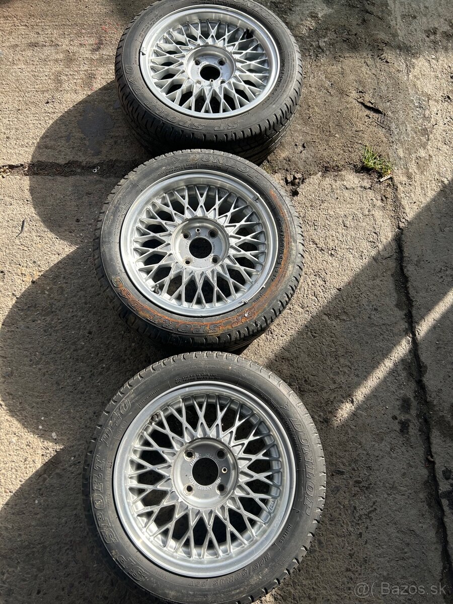 Predám 3 krásne disky RIAL R15