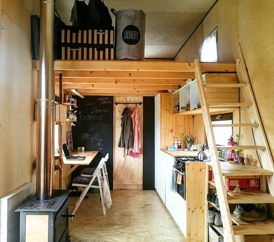 hladam na predaj Garzonku