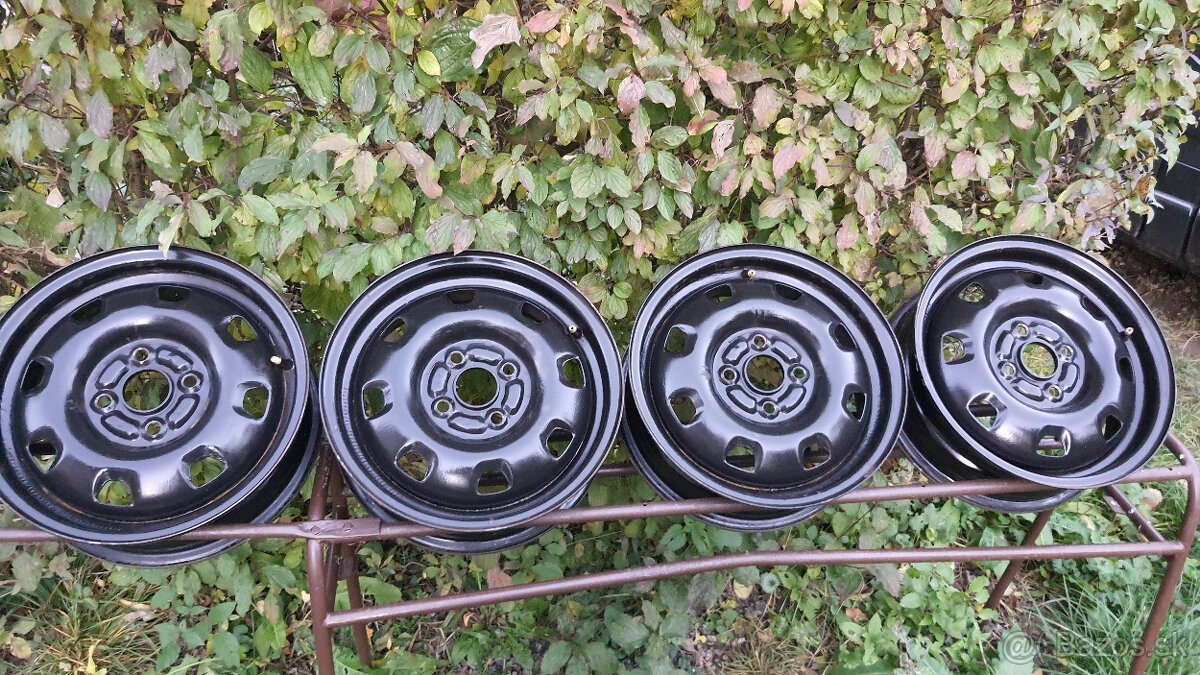 Predam plechove disky r14 4x100 HYUNDAI