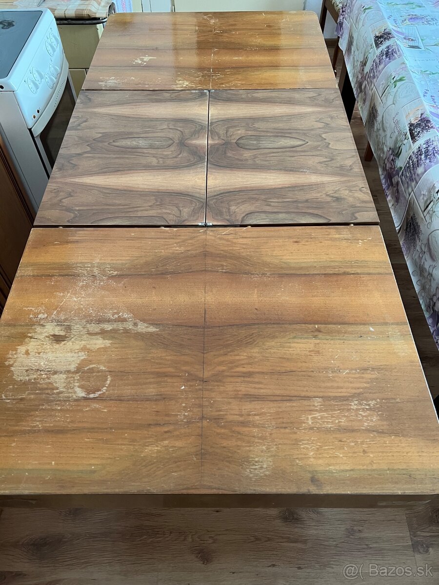 Retro jedalensky stol